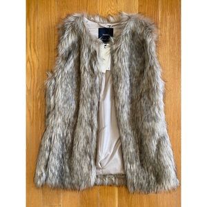 Bershka faux fur vest XS